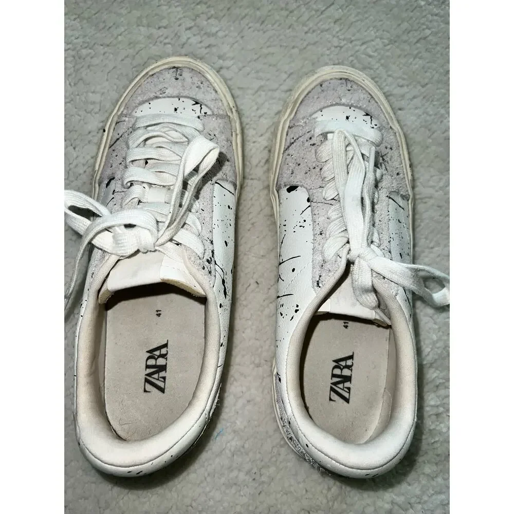 Zara Men's White and Black Leather Painted Sneakers - size 8 - I5